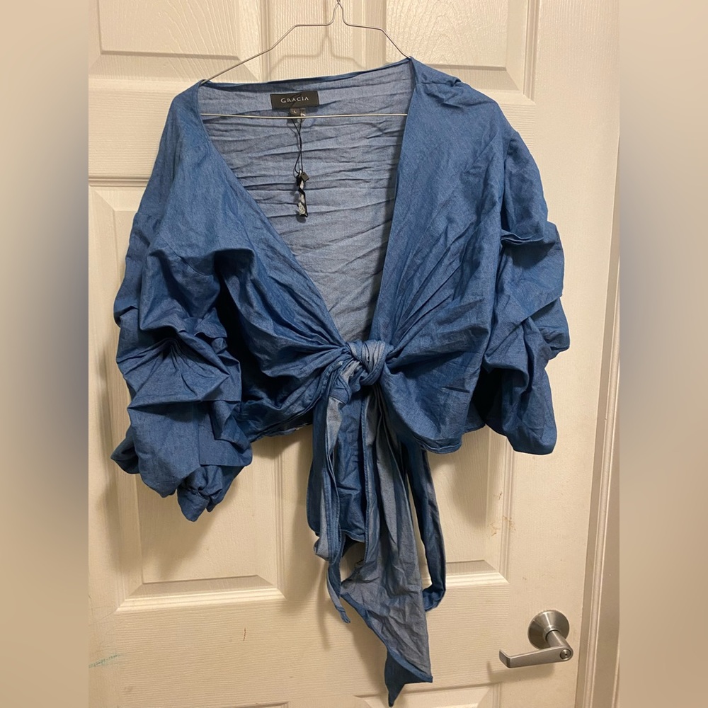 Blue top